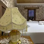 Ani-rooms&food In Old Bazaar,gjirokaster