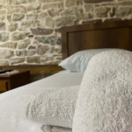 招待所 Ani Gjirokastër