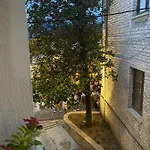 Guest house Ani-rooms&food In Old Bazaar,gjirokaster 3*