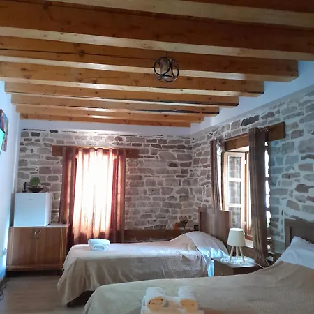 Ani-rooms&food In Old Bazaar,gjirokaster Gjirokaster