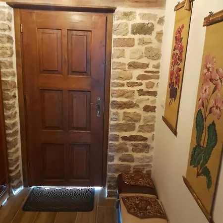 Ani-rooms&food In Old Bazaar,gjirokaster 3* Gjirokaster