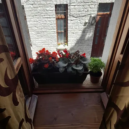 Ani-rooms&food In Old Bazaar,gjirokaster