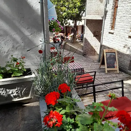 Ani-rooms&food In Old Bazaar,gjirokaster