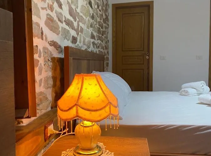 Ani-rooms&food In Old Bazaar,gjirokaster 3* Gjirokastër