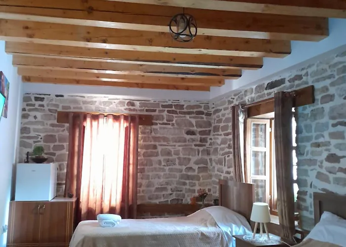 Ani-rooms&food In Old Bazaar,gjirokaster Gjirokastër