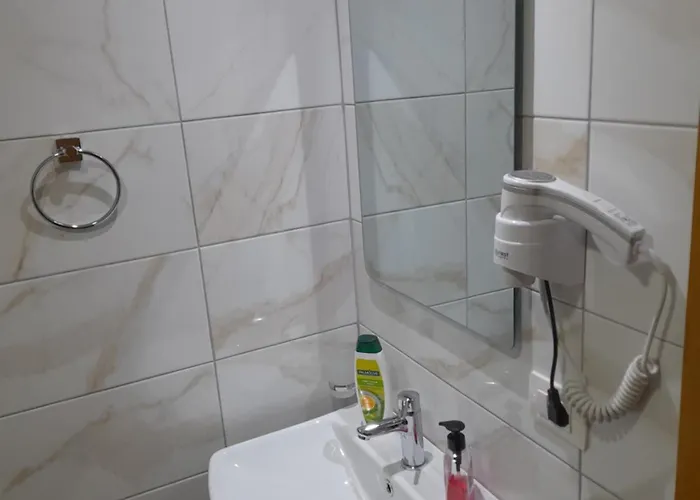 게스트하우스 Ani-rooms&food In Old Bazaar,gjirokaster Gjirokastër