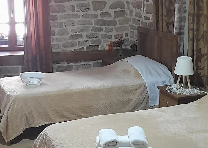 Casa de hóspedes Ani-rooms&food In Old Bazaar,gjirokaster Gjirokastër