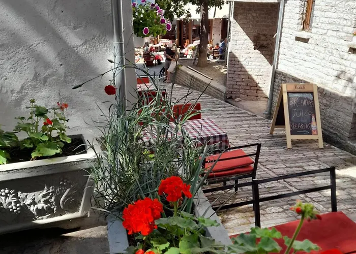 Ani-rooms&food In Old Bazaar,gjirokaster