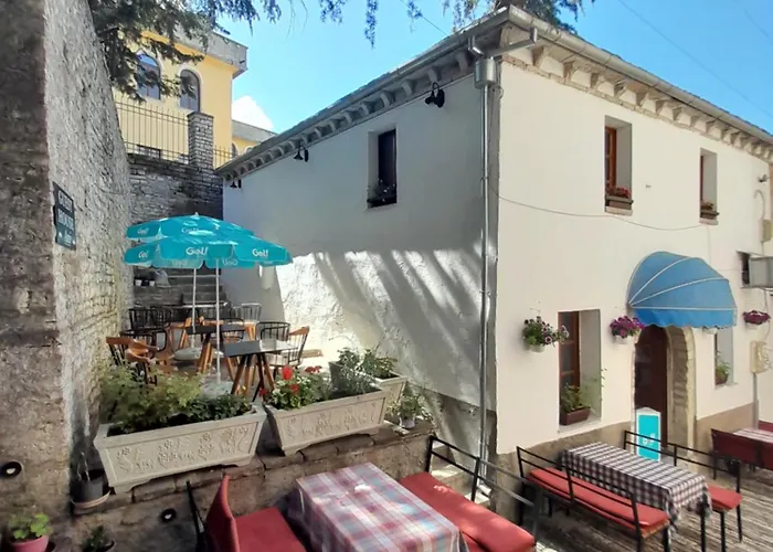 게스트하우스 Ani-rooms&food In Old Bazaar,gjirokaster Gjirokastër